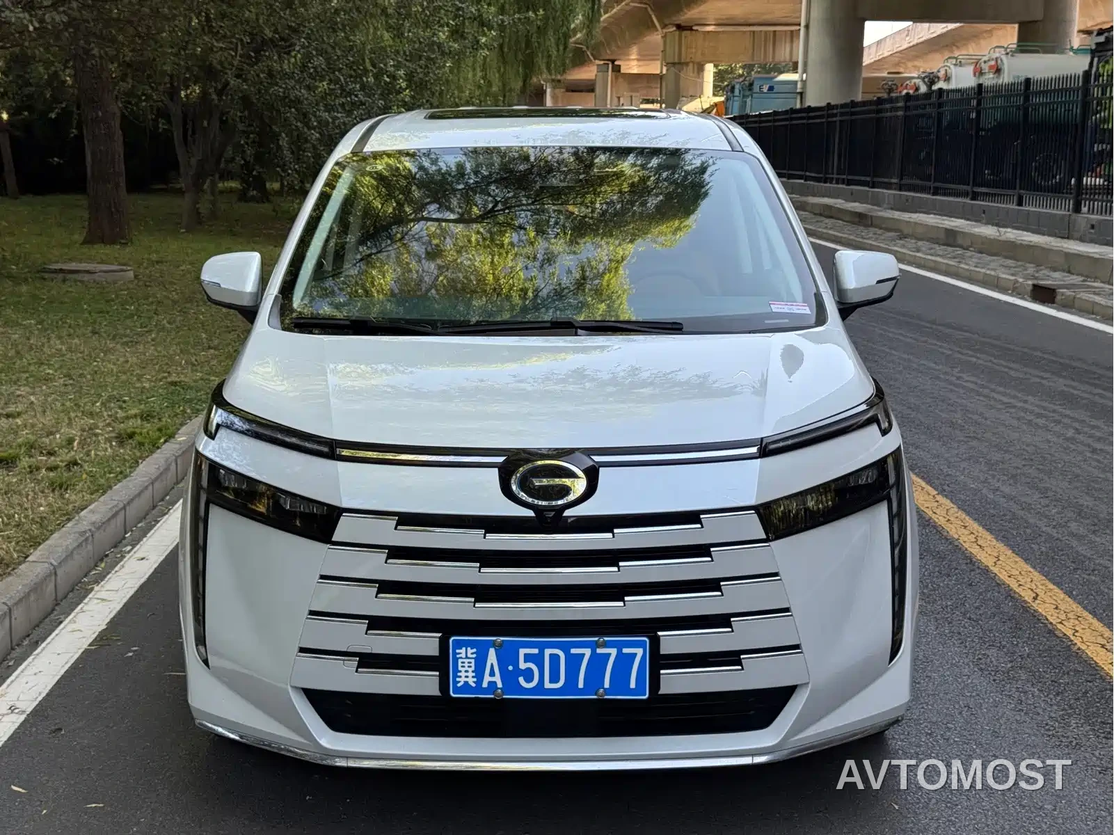GAC Trumpchi E8 2024 Glory Series 2.0L Glory Edition — фото 2