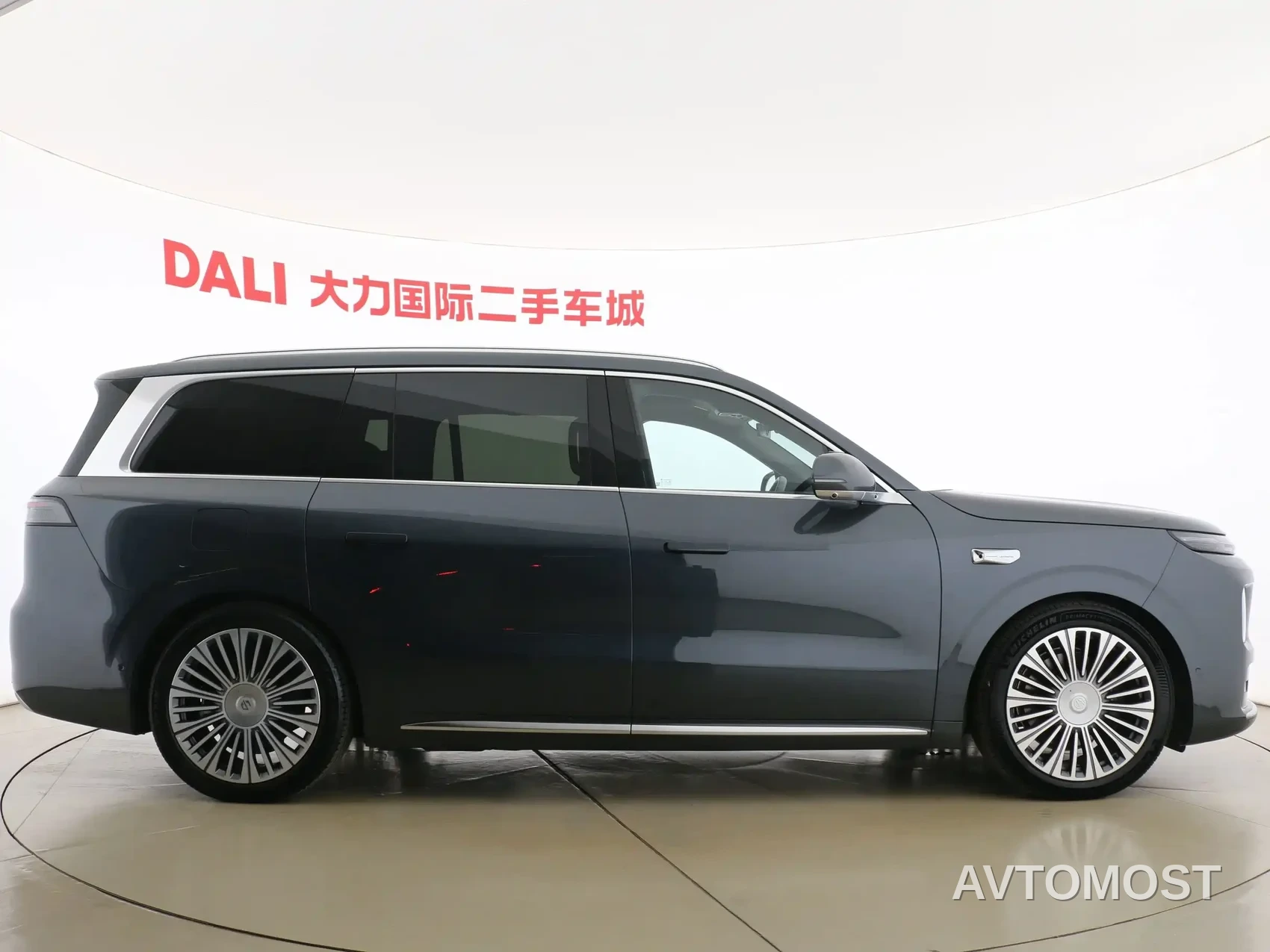 Leapmotor D Series 2026 Model Extended Range 80.3kWh 7-Seater — фото 5