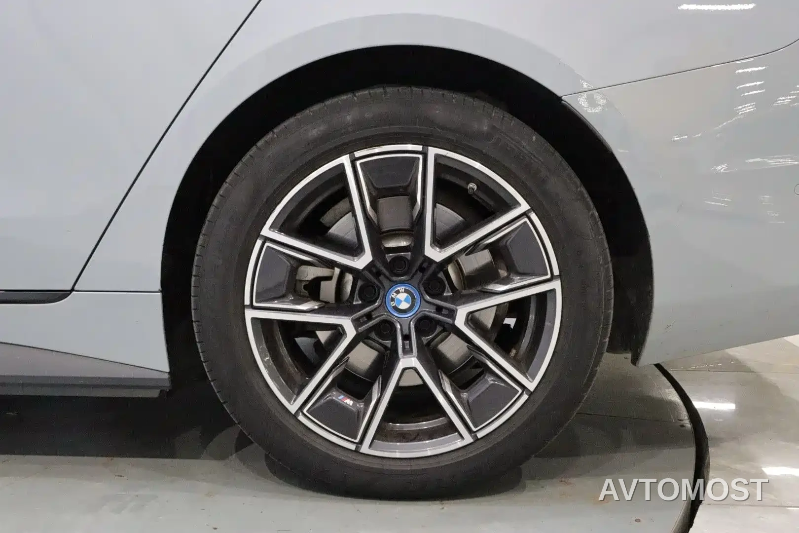 BMW i4 2022 eDrive40 — фото 20
