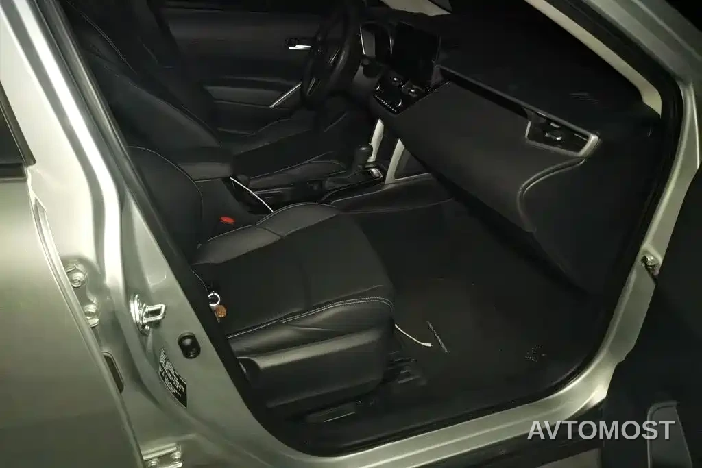 Toyota Frontlander 2023 2.0L Smart Hybrid Dual Engine Luxury Edition — фото 8
