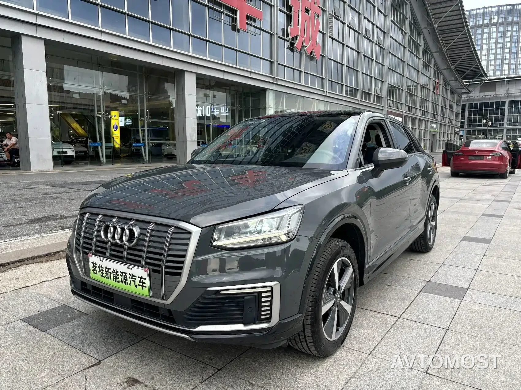 Audi Q2L e-tron 2019 Q2L e-tron Pure Electric Smart Enjoyment — фото 1