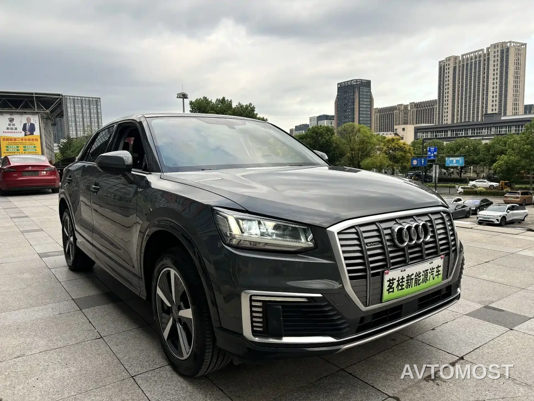 Audi Q2L e-tron 2019 Q2L e-tron Pure Electric Smart Enjoyment — фото 2