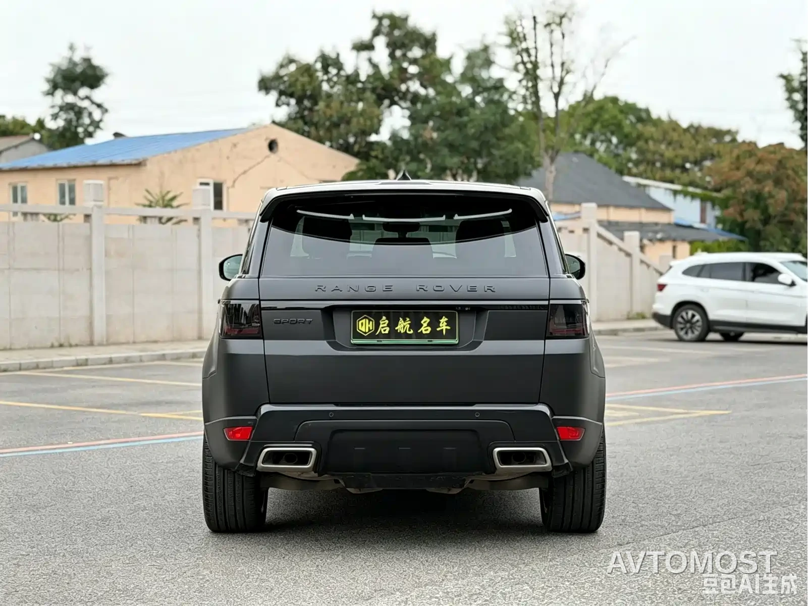 Land Rover Range Rover Sport PHEV 2022 P400e SE — фото 11