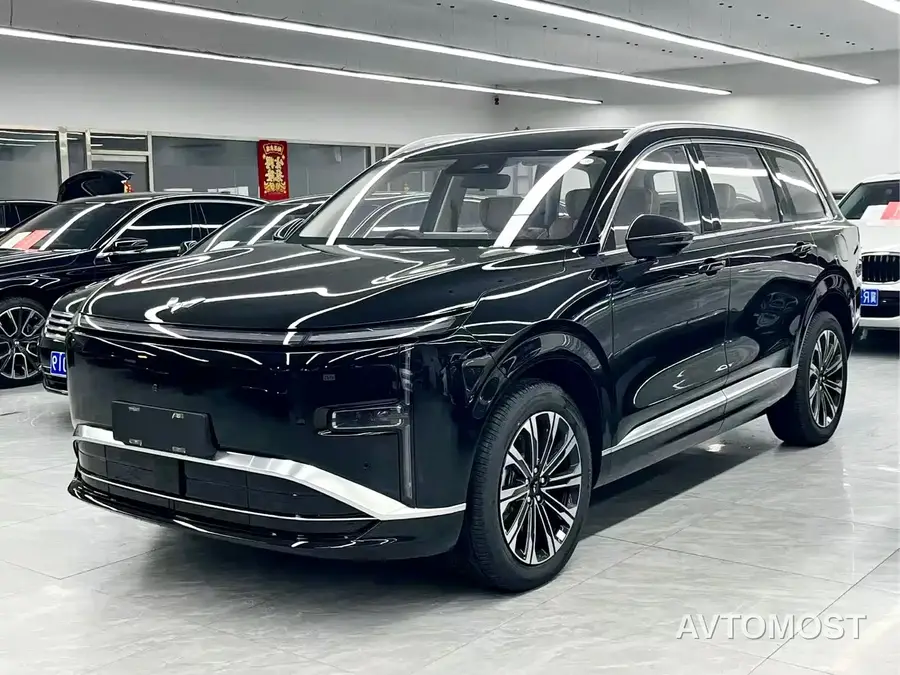 Wuling Starlight L