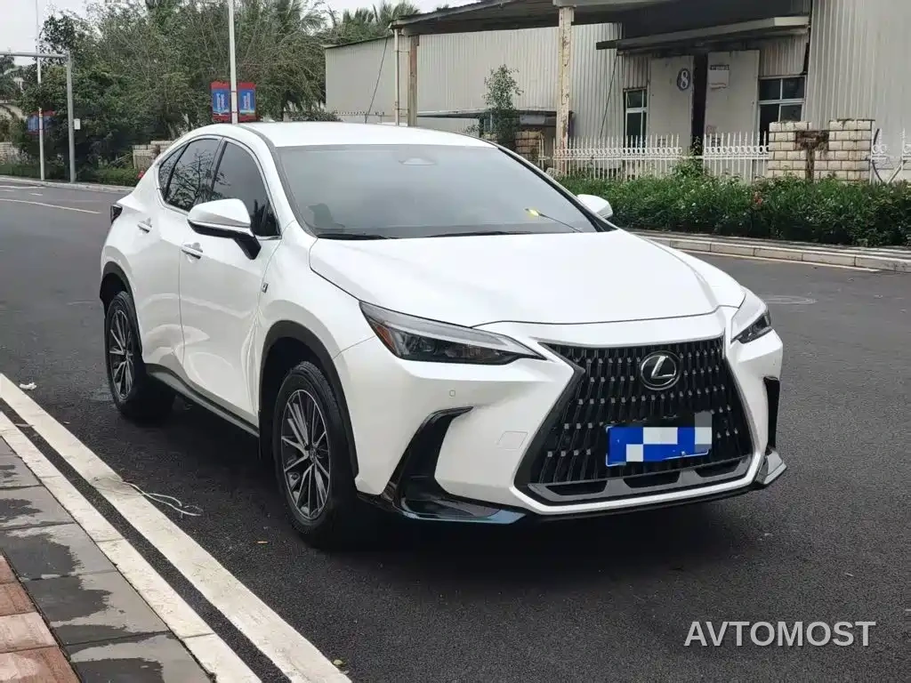 Lexus NX 2022 260 FWD Innovation Edition — фото 3