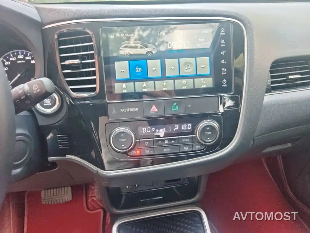 Mitsubishi Outlander 2021 Facelift 2.0L 2WD Premium Edition 5-Seater — фото 13