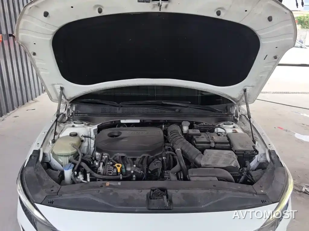 Hyundai Fista 2021 280TGDi DLX Luxury Edition — фото 18