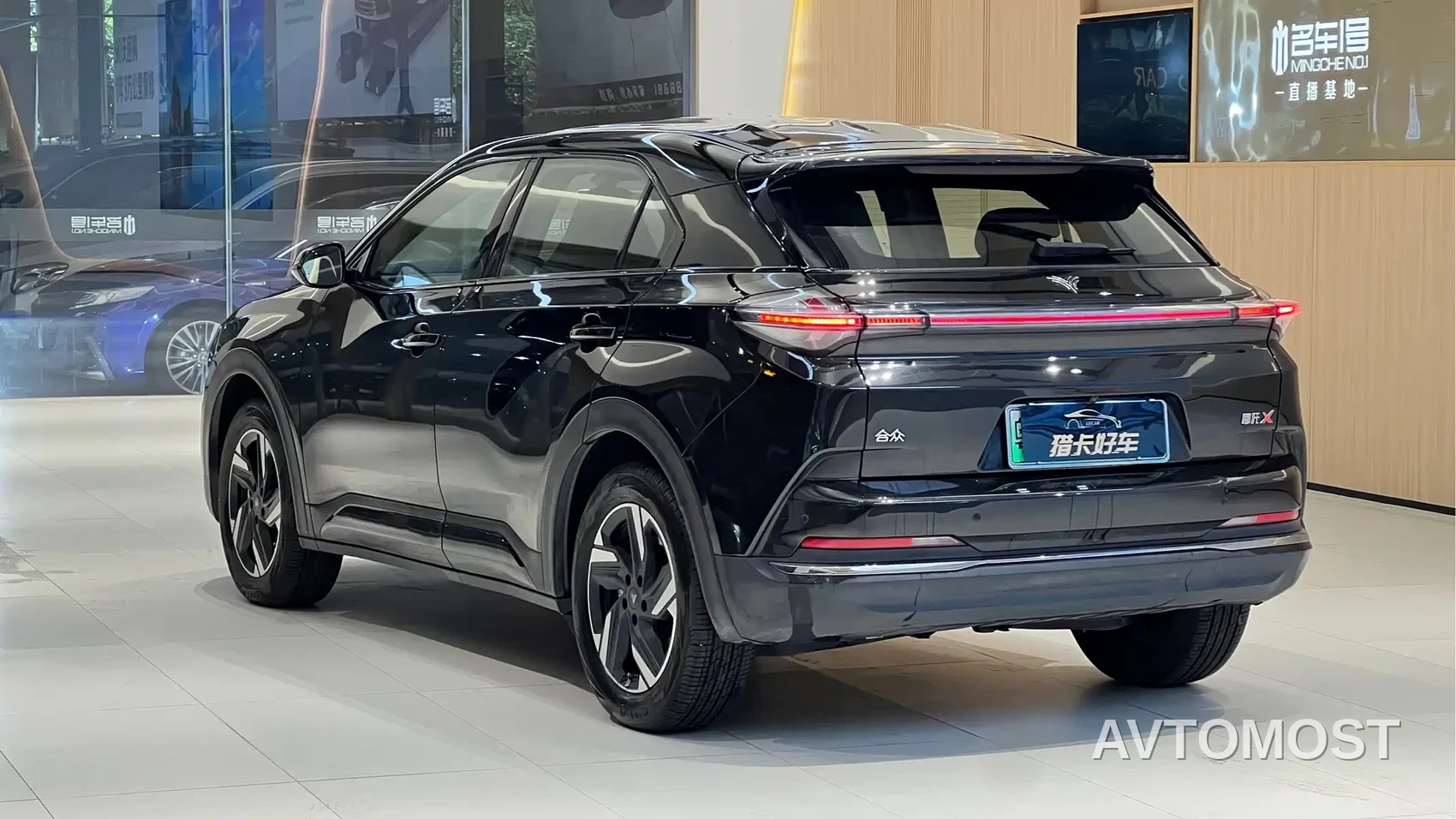 Nezha X 2024 400 Premium Edition — фото 19