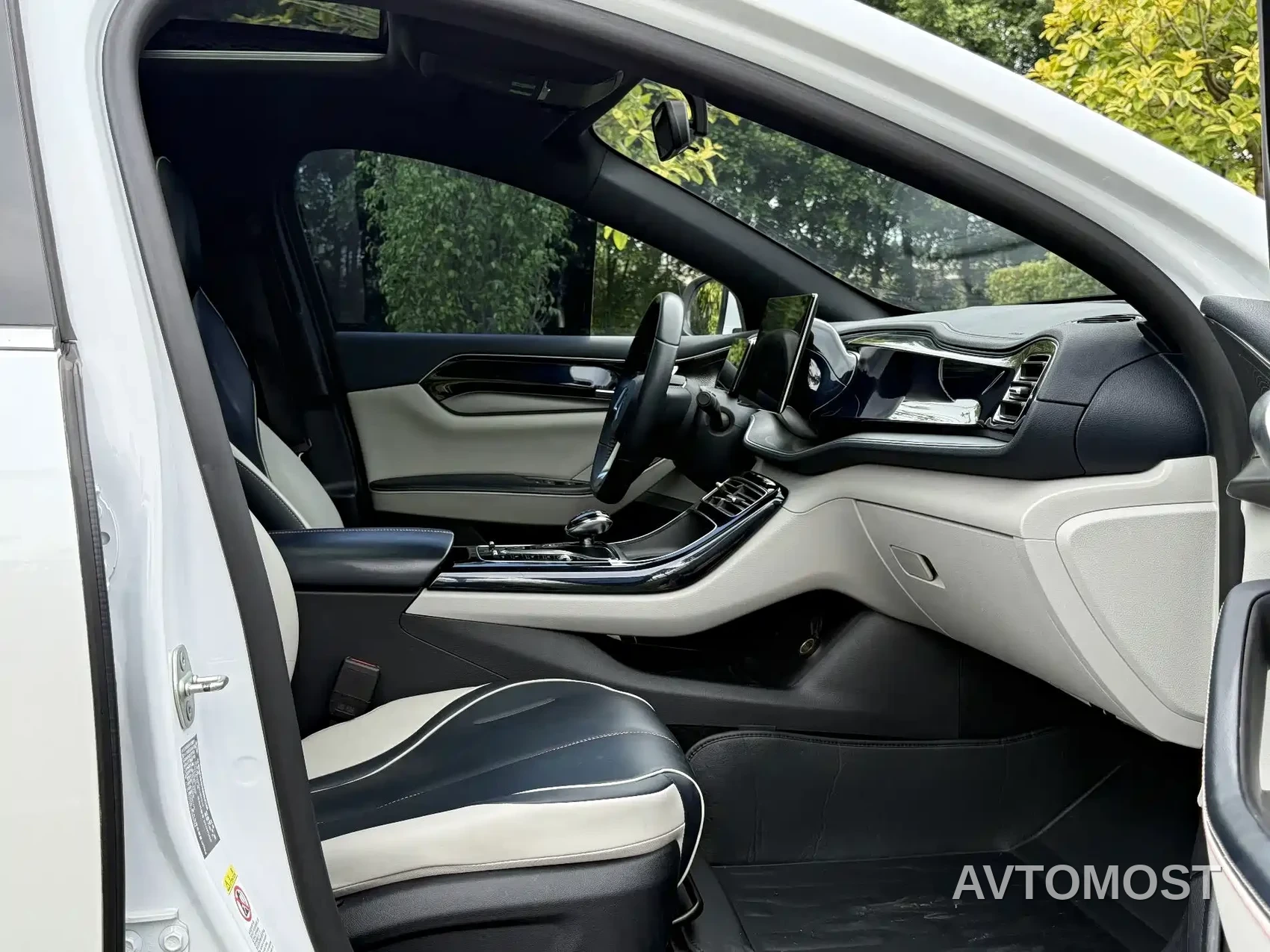 BYD Qin PLUS 2021 DM-i 55KM Flagship — фото 11