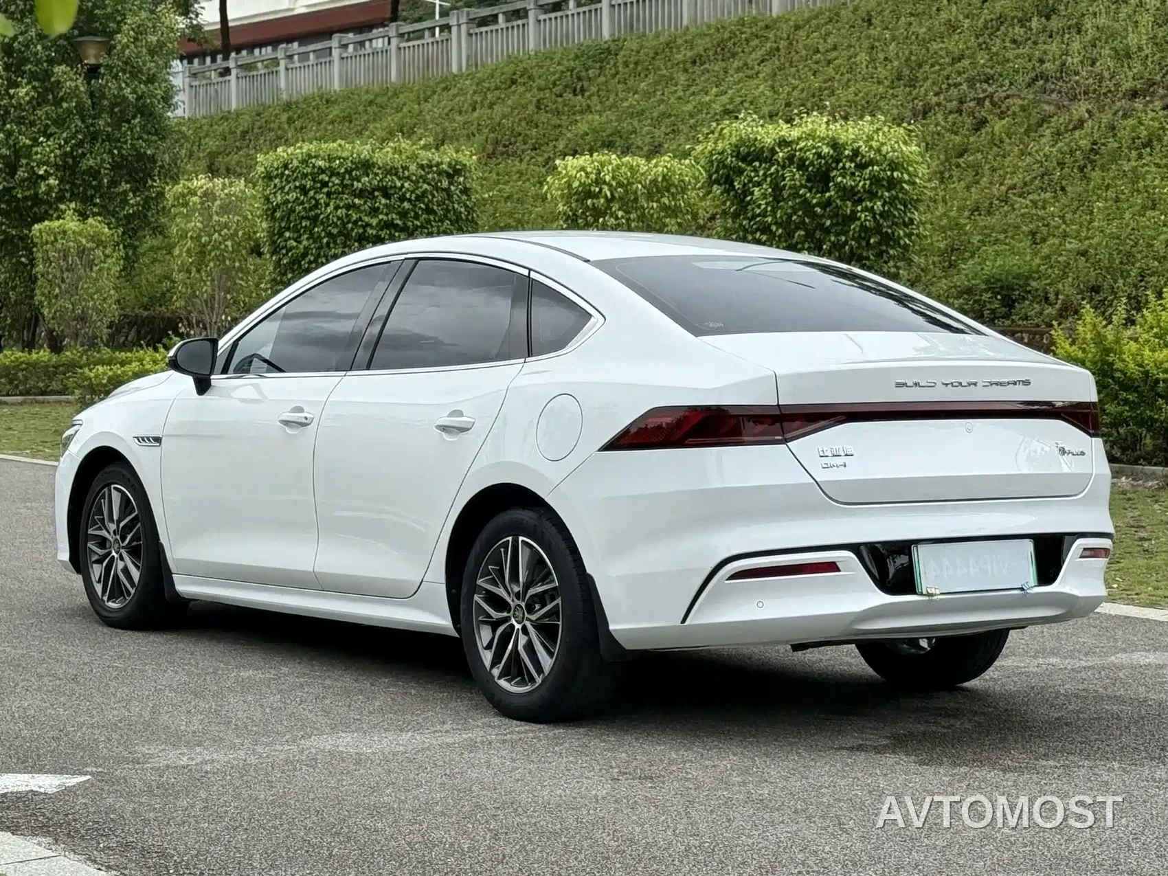BYD Qin PLUS 2021 DM-i 55KM Flagship — фото 14