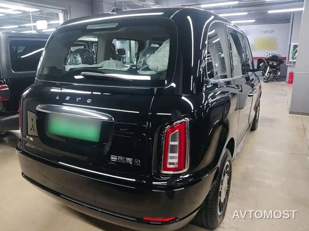 LEVC TX 2023 TX5 Extended Range Travel Edition — фото 7