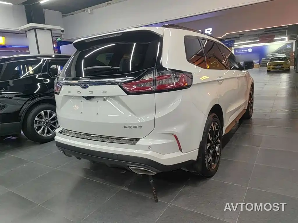 Ford Edge 2021 PLUS EcoBoost 245 AWD ST-Line 7-seater — фото 4