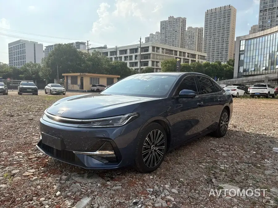 Geely Galaxy A7 2025 EM-i 70km Explorer Edition
