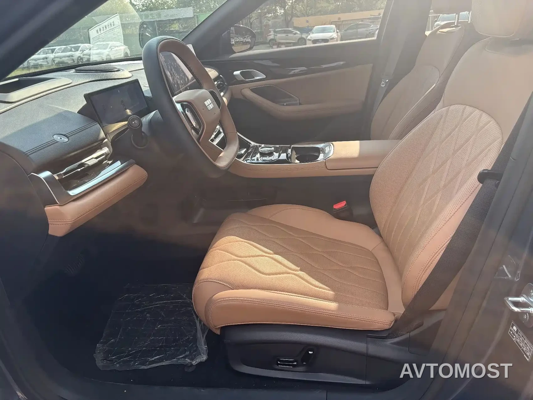 Geely Galaxy A7 2025 EM-i 70km Explorer Edition — фото 6