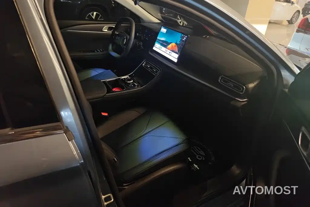 Geely Galaxy Stellar 6 2025 60km Voyager Edition — фото 8