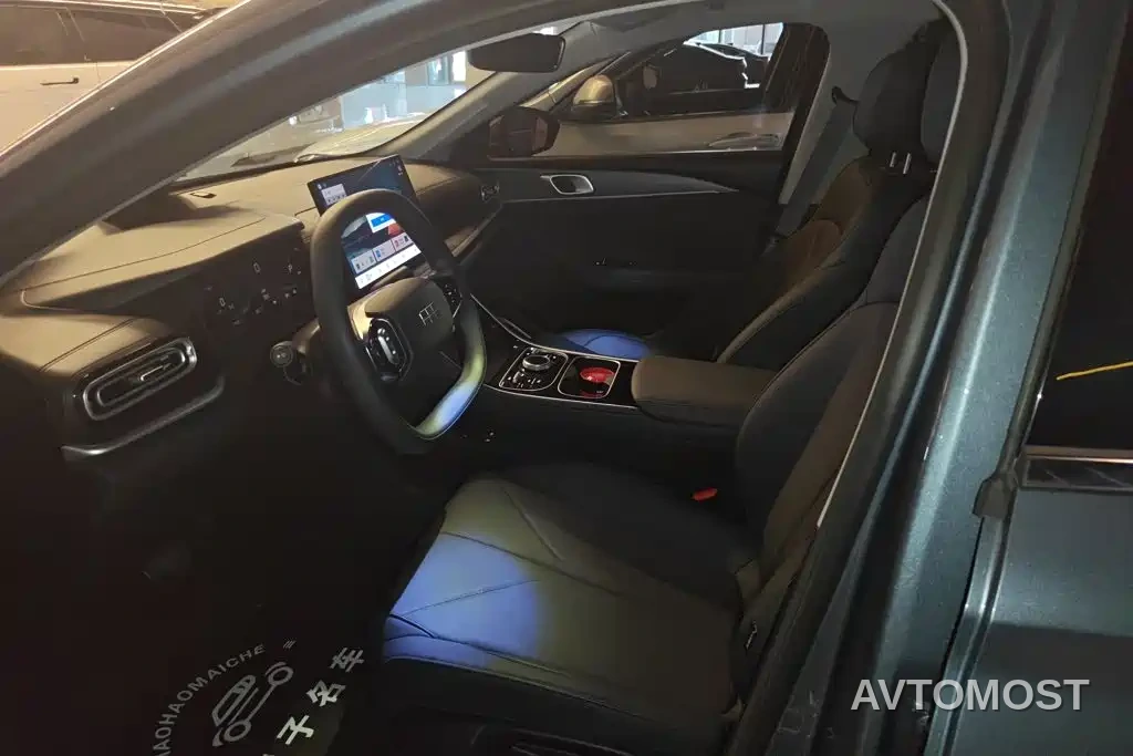 Geely Galaxy Stellar 6 2025 60km Voyager Edition — фото 9