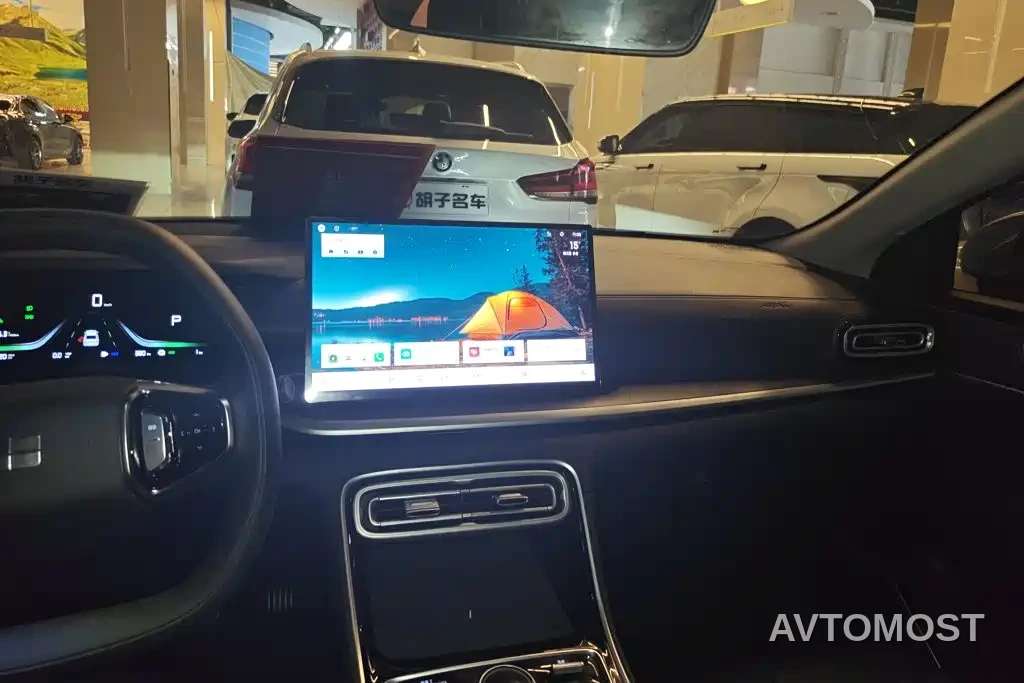 Geely Galaxy Stellar 6 2025 60km Voyager Edition — фото 13