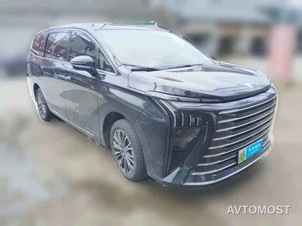 Dongfeng Fengxing Starlight V9 2026 Beyond Joy Series 200km Comfort — фото 3