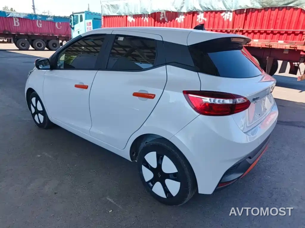 JMCG New Energy Yizhi EV3 2024 Youth Edition 330KM Comfort — фото 5