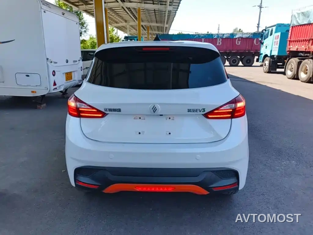 JMCG New Energy Yizhi EV3 2024 Youth Edition 330KM Comfort — фото 6