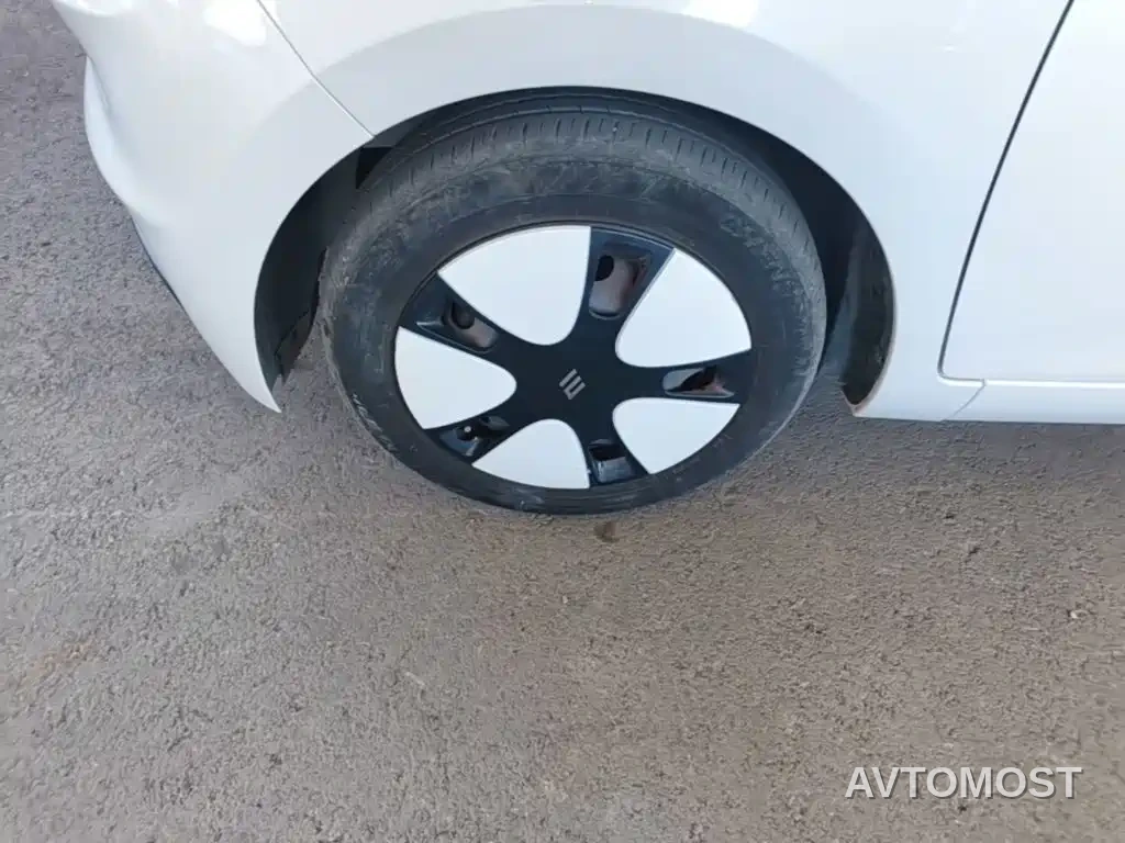 JMCG New Energy Yizhi EV3 2024 Youth Edition 330KM Comfort — фото 22