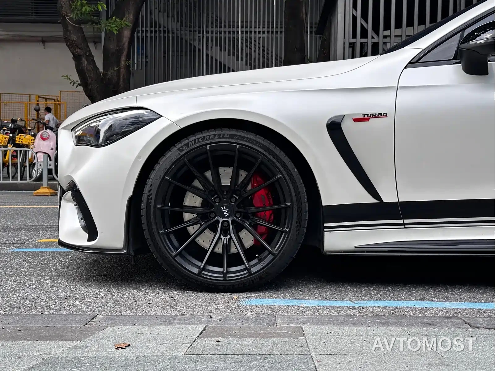 Mercedes-Benz Mercedes-AMG CLE 2024 AMG CLE 53 4MATIC+ Coupe — фото 10