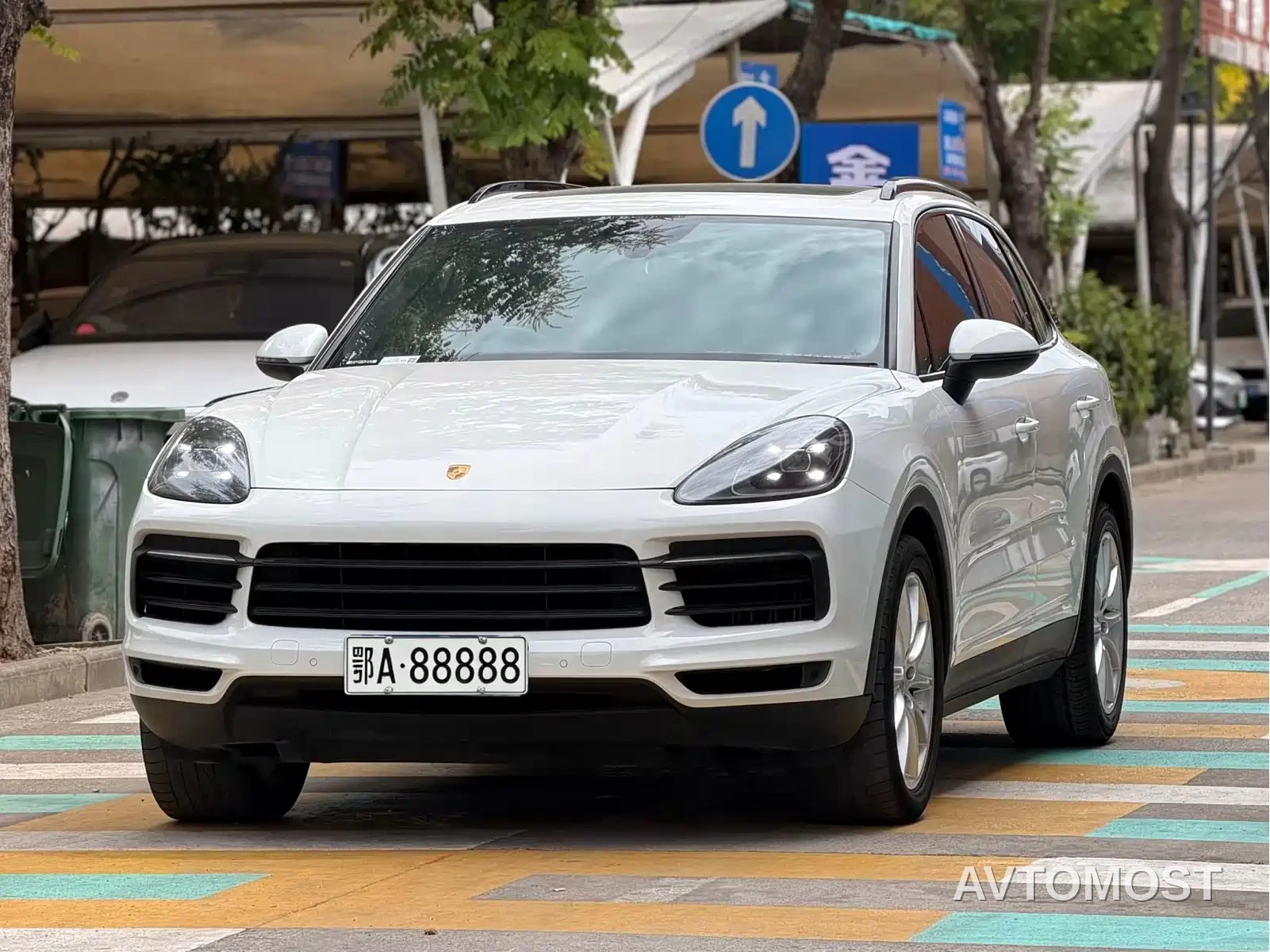 Porsche Cayenne 2022 Cayenne 3.0T Platinum Edition — фото 1