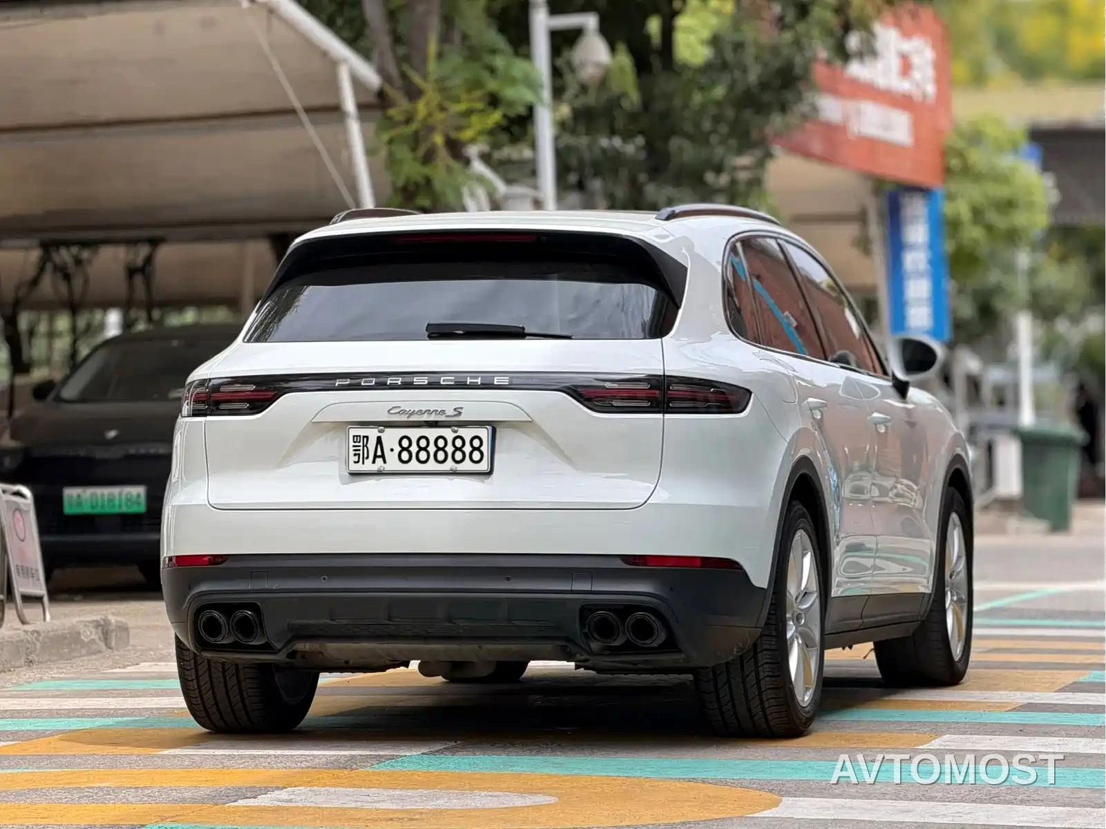 Porsche Cayenne 2022 Cayenne 3.0T Platinum Edition — фото 6