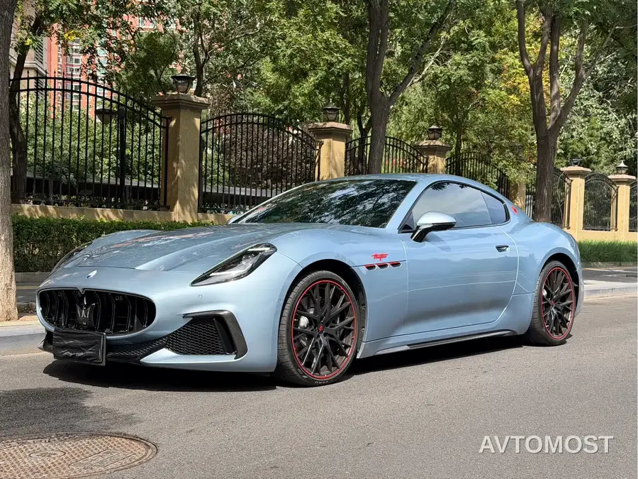 Maserati GranTurismo 2023 3.0T Trofeo