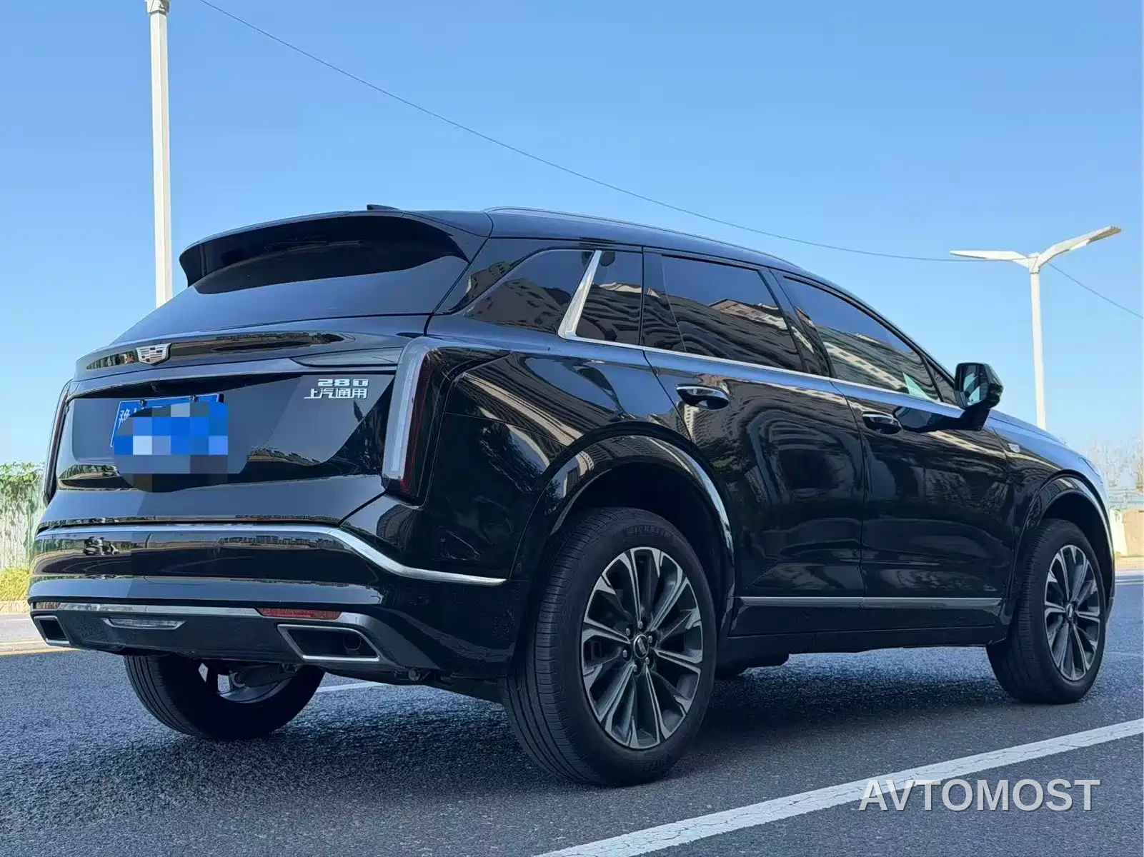 Cadillac XT5 2025 2.0T Luxury — фото 9