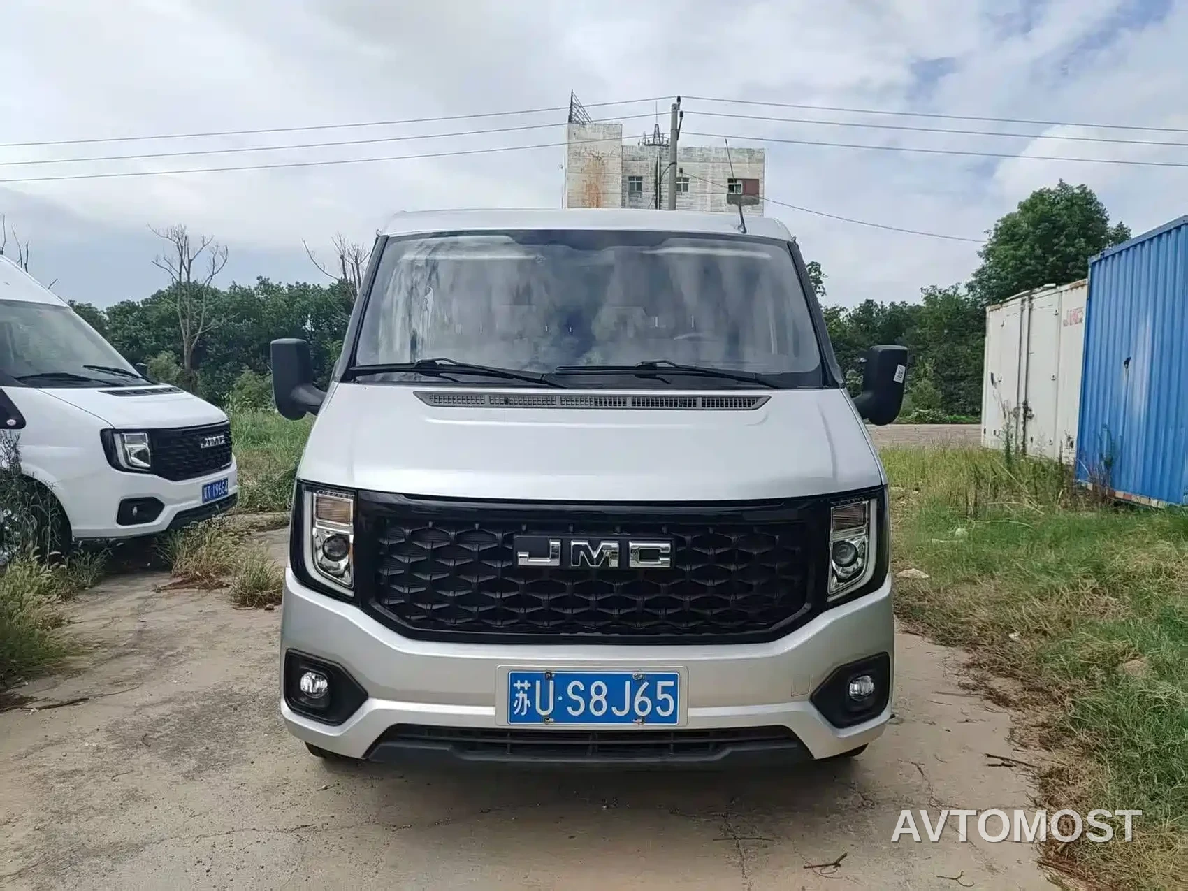 Jiangling JMC Fushun 2023 Model 2.0T Manual Short Wheelbase Underground Version Commercial MPV 6 Seats — фото 2