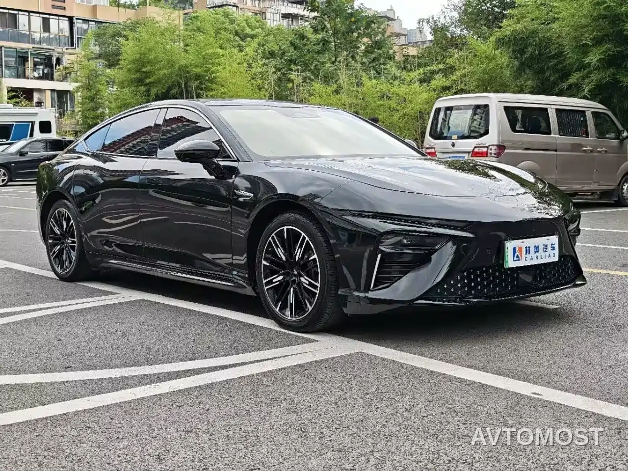 Nezha S 2022 Extended Range 1160km RWD Compact — фото 2