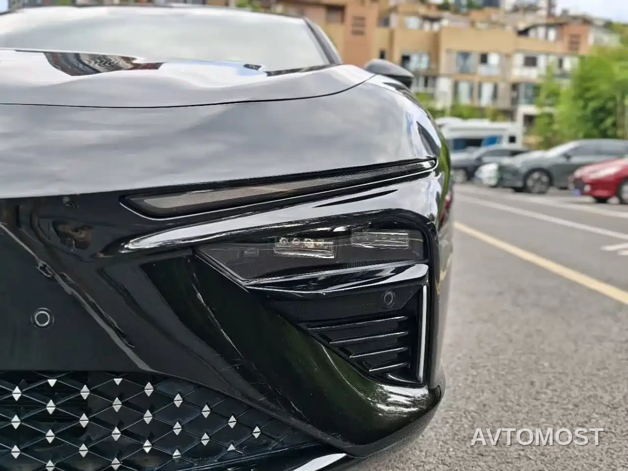 Nezha S 2022 Extended Range 1160km RWD Compact — фото 6