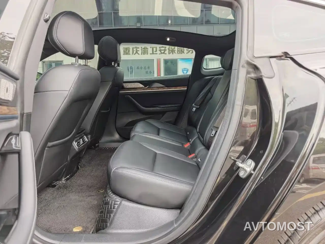 Nezha S 2022 Extended Range 1160km RWD Compact — фото 11