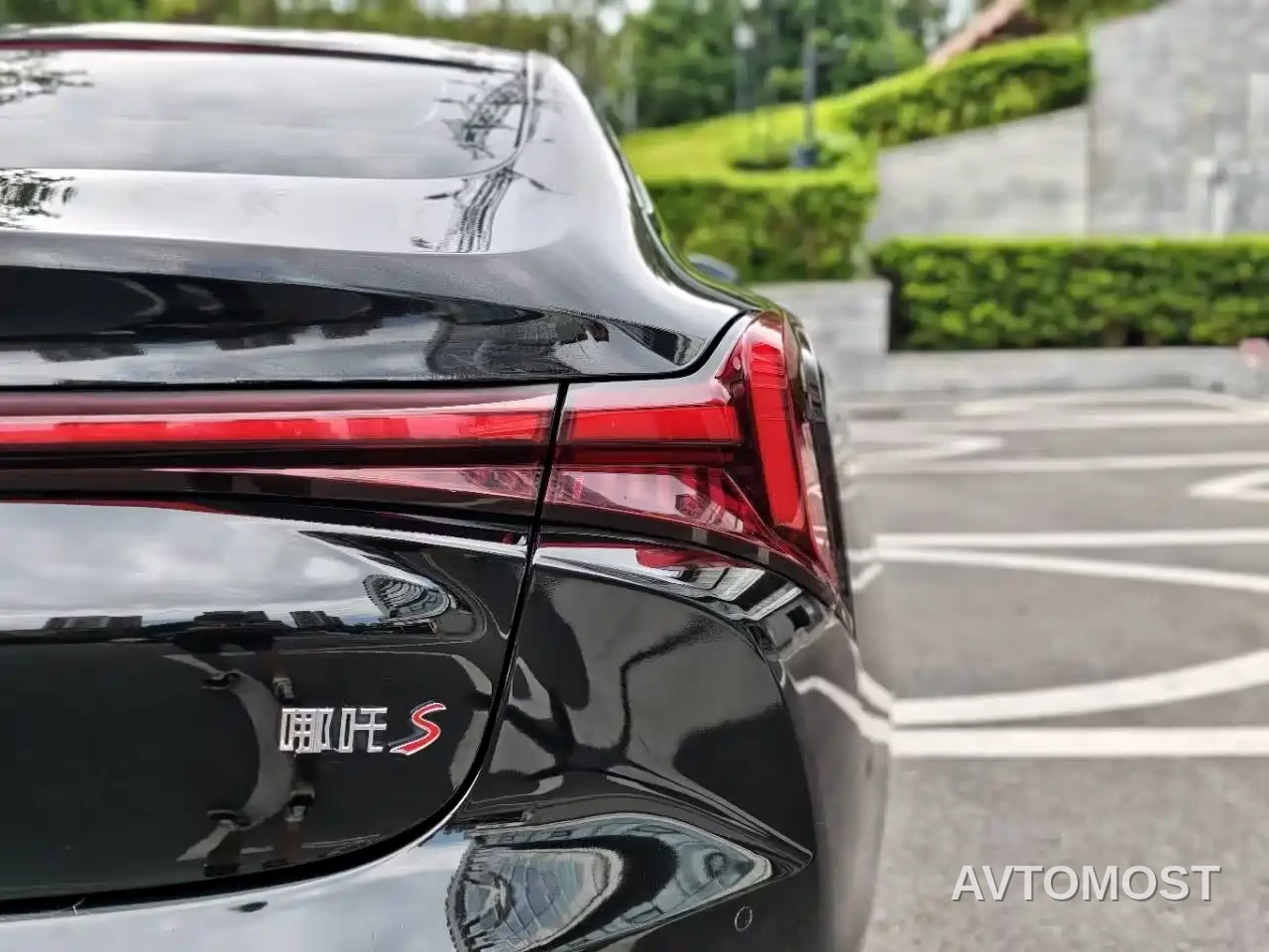 Nezha S 2022 Extended Range 1160km RWD Compact — фото 29