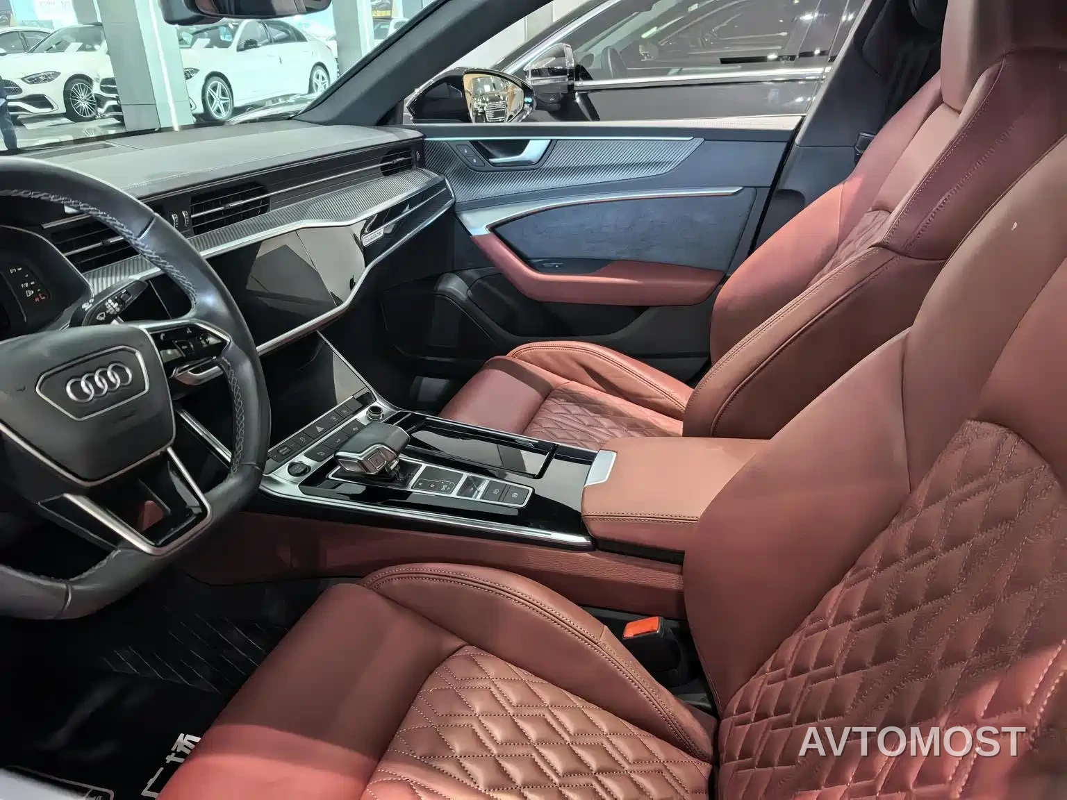 Audi A7L 2023 45 TFSI quattro S-line Black Warrior Edition — фото 3