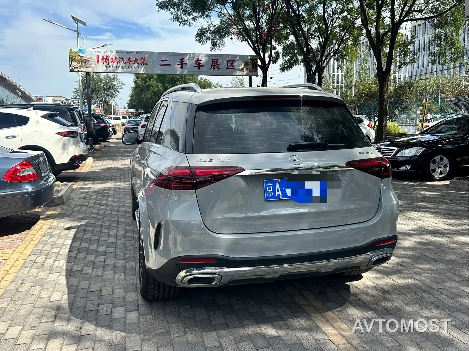 Mercedes-Benz GLE 2023 GLE 450 4MATIC Luxury — фото 8