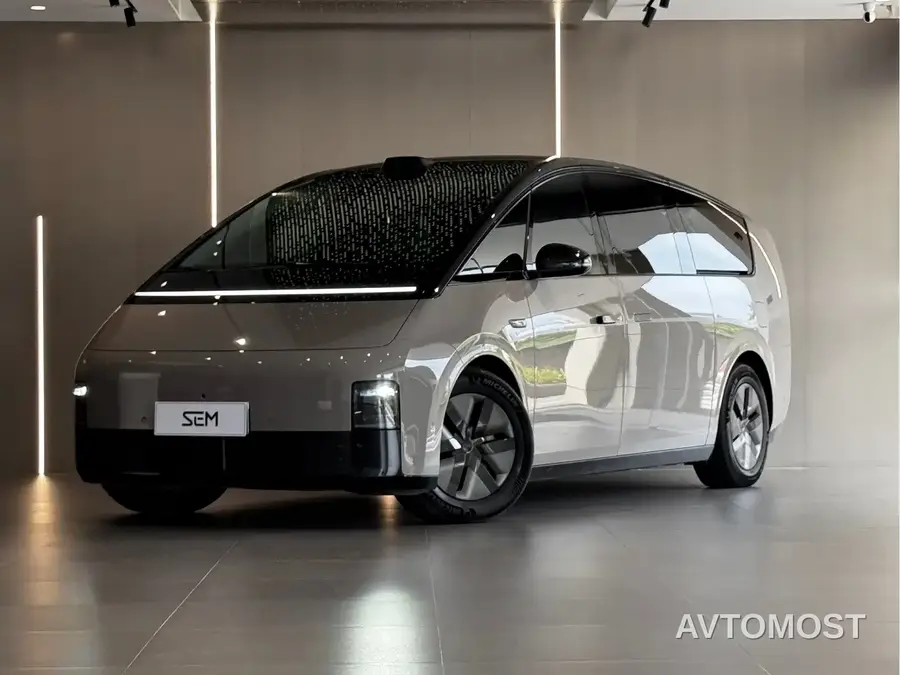 Li Auto MEGA 2024 Ultra