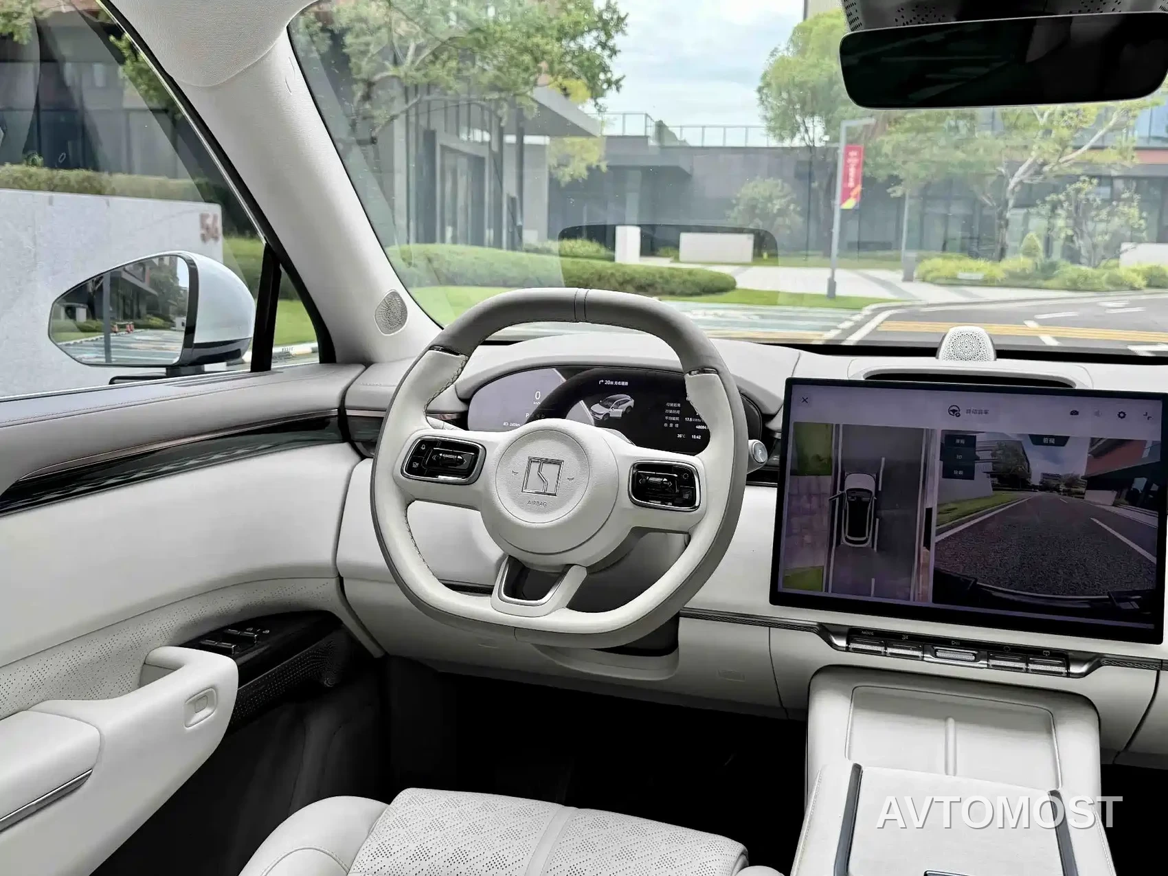 Zeekr 7X 2025 Model 75kWh RWD Smart Driving Edition — фото 13
