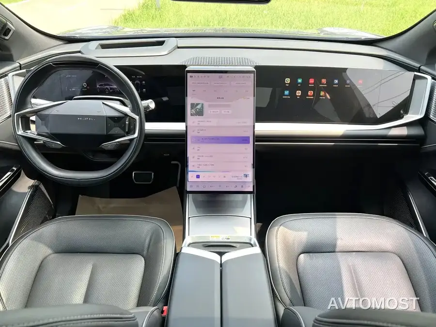 HiPhi Y 2023 560km Pioneer Edition