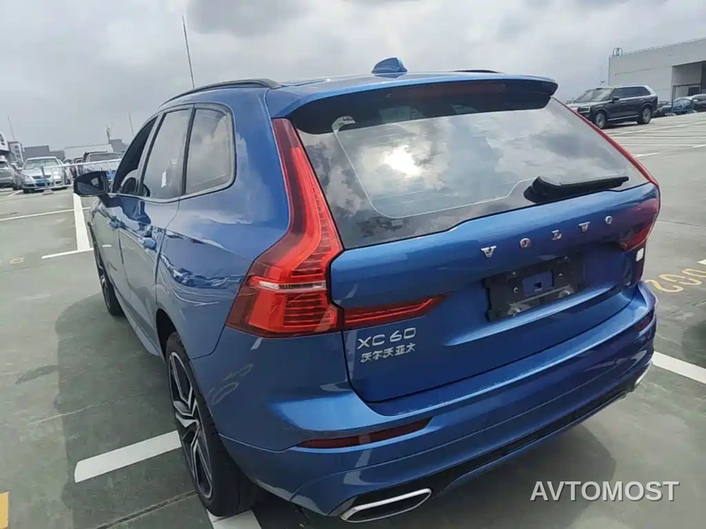 Volvo XC60 Plug-in Hybrid 2021 T8 E-Drive Hybrid Inscription Sport — фото 5