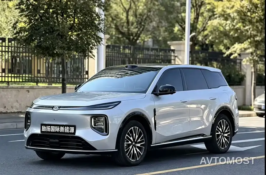 Changan Qiyuan Q07 2025 215 Laser Honor Edition