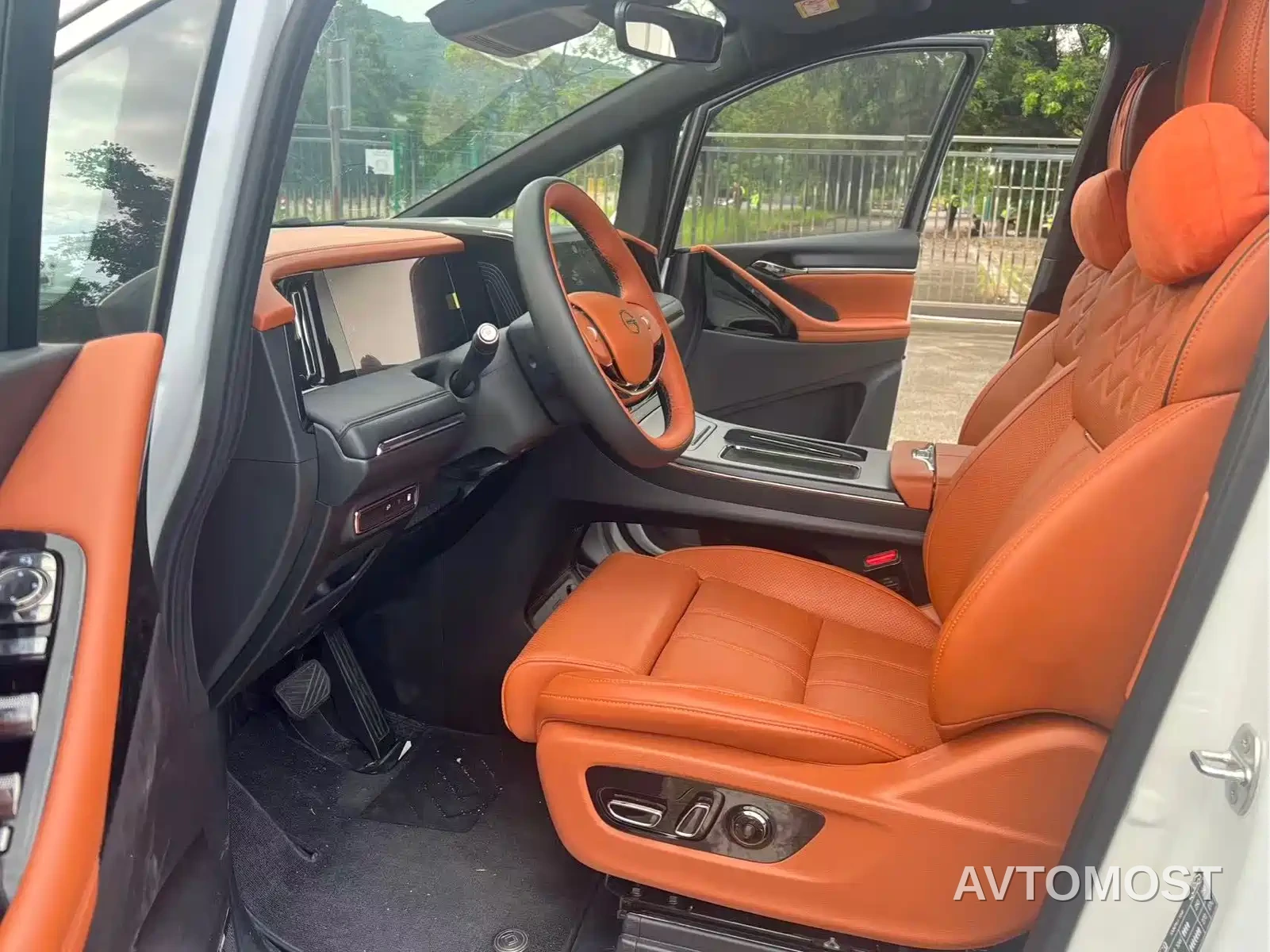 GAC Trumpchi Xiangwang M8 2026 Model Grandmaster Base Version — фото 6