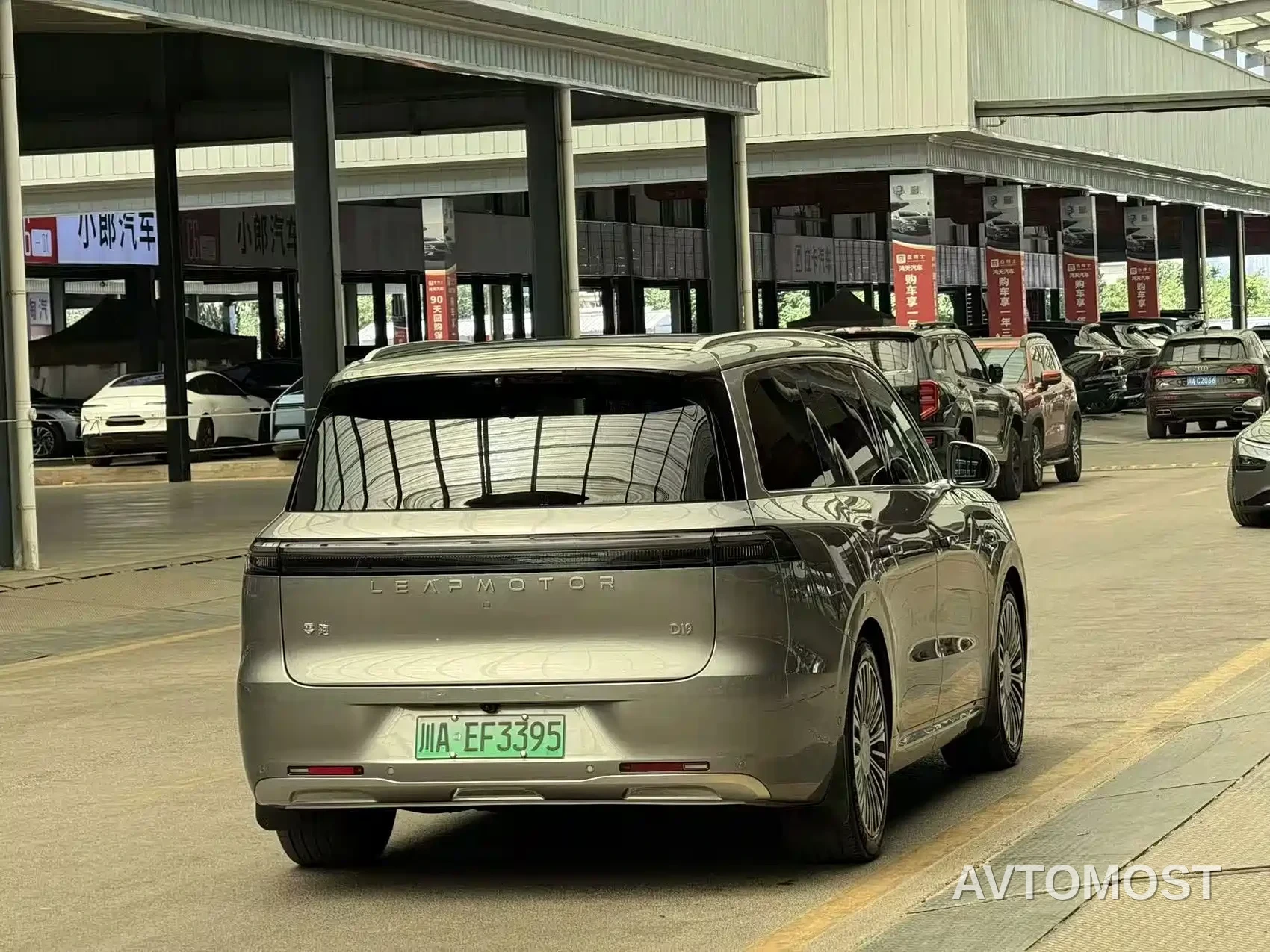Leapmotor D Series 2026 Model Pure Electric 115kWh 6-Seater — фото 13