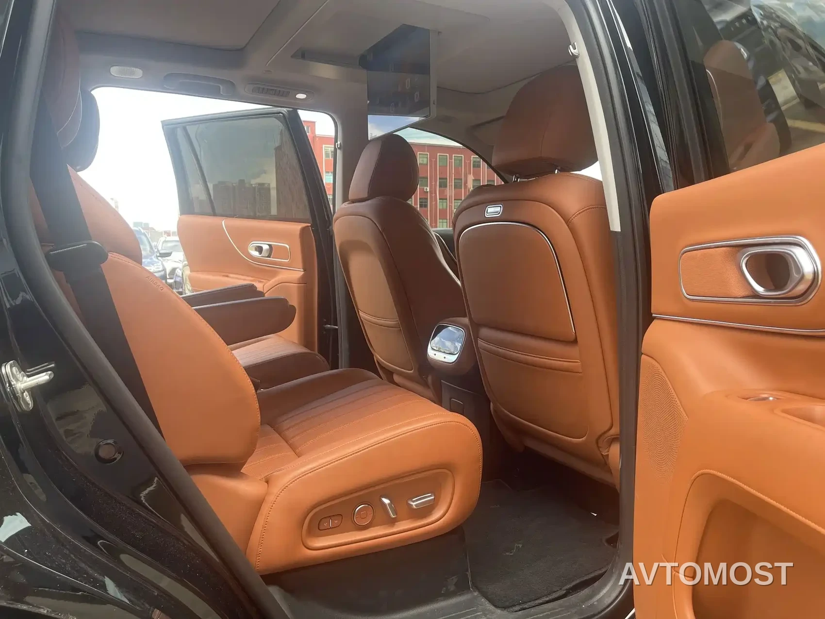 GAC Trumpchi Vision S9 2025 1.5T Hybrid Premium — фото 12