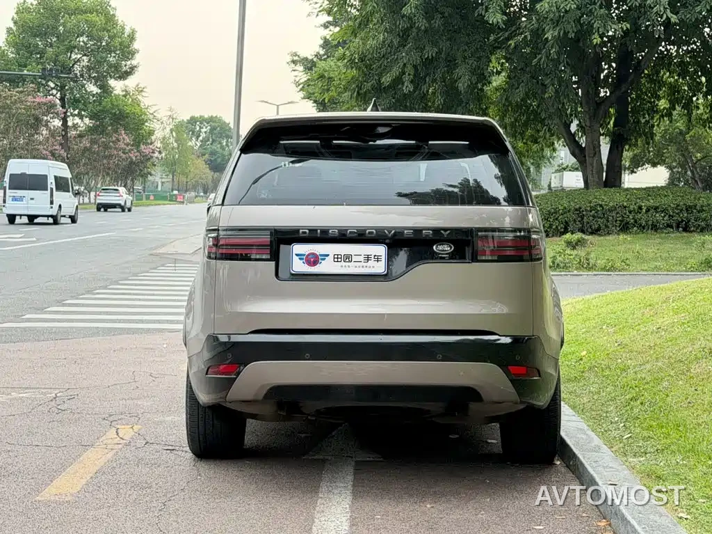 Land Rover Discovery 2021 360PS R-Dynamic S — фото 5