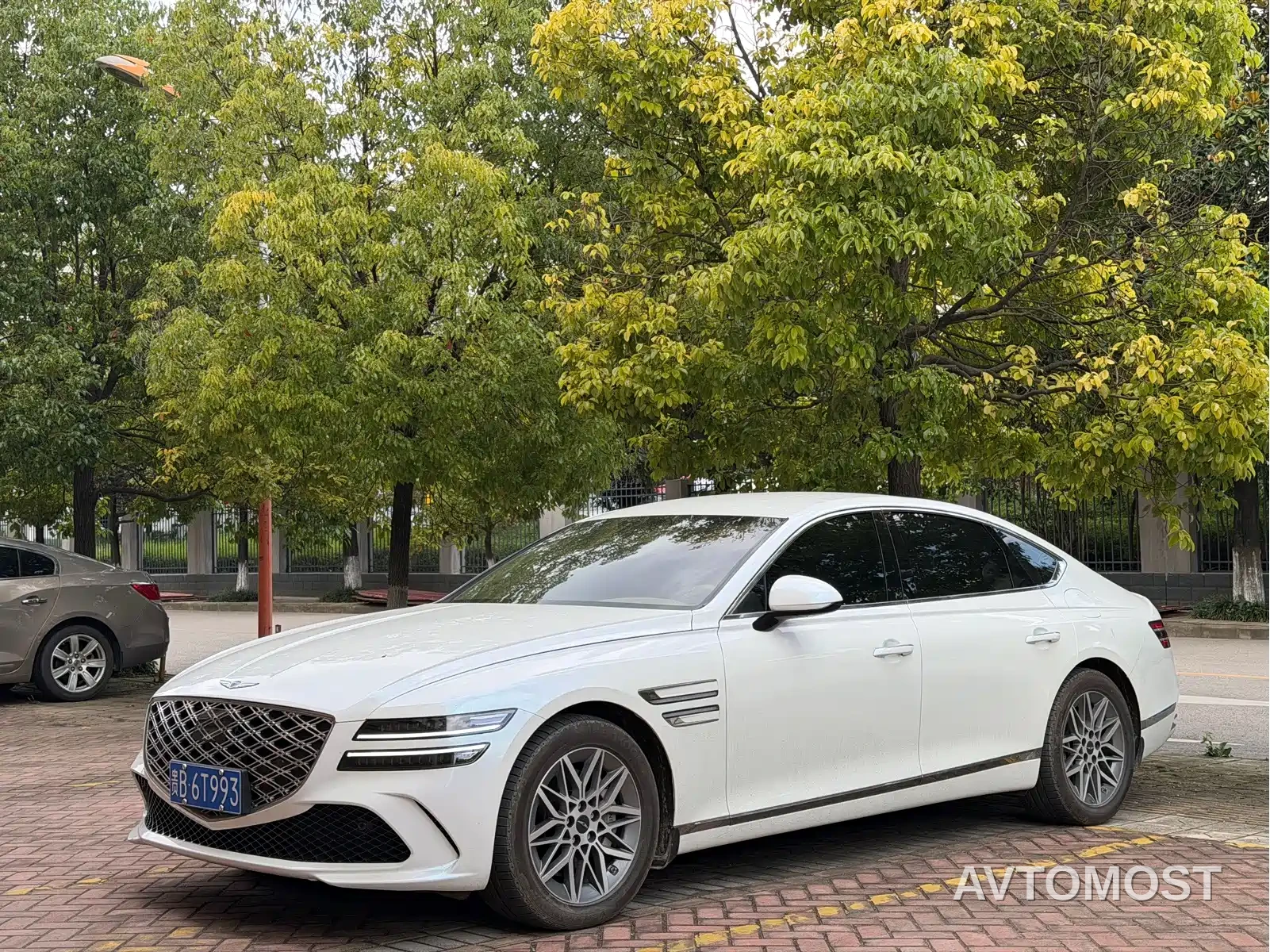 Genesis G80 2024 2.5T RWD Luxury — фото 1