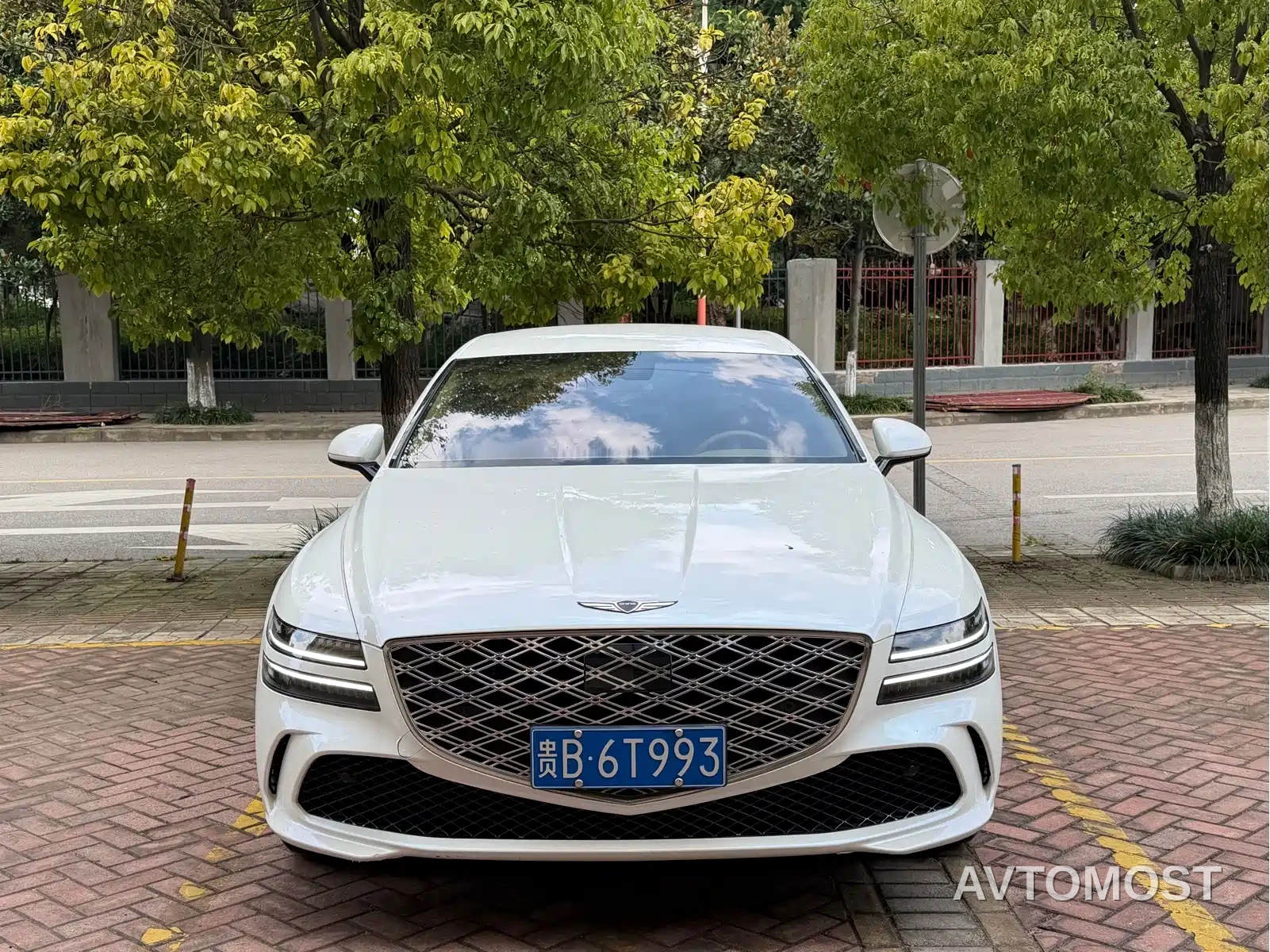 Genesis G80 2024 2.5T RWD Luxury — фото 2