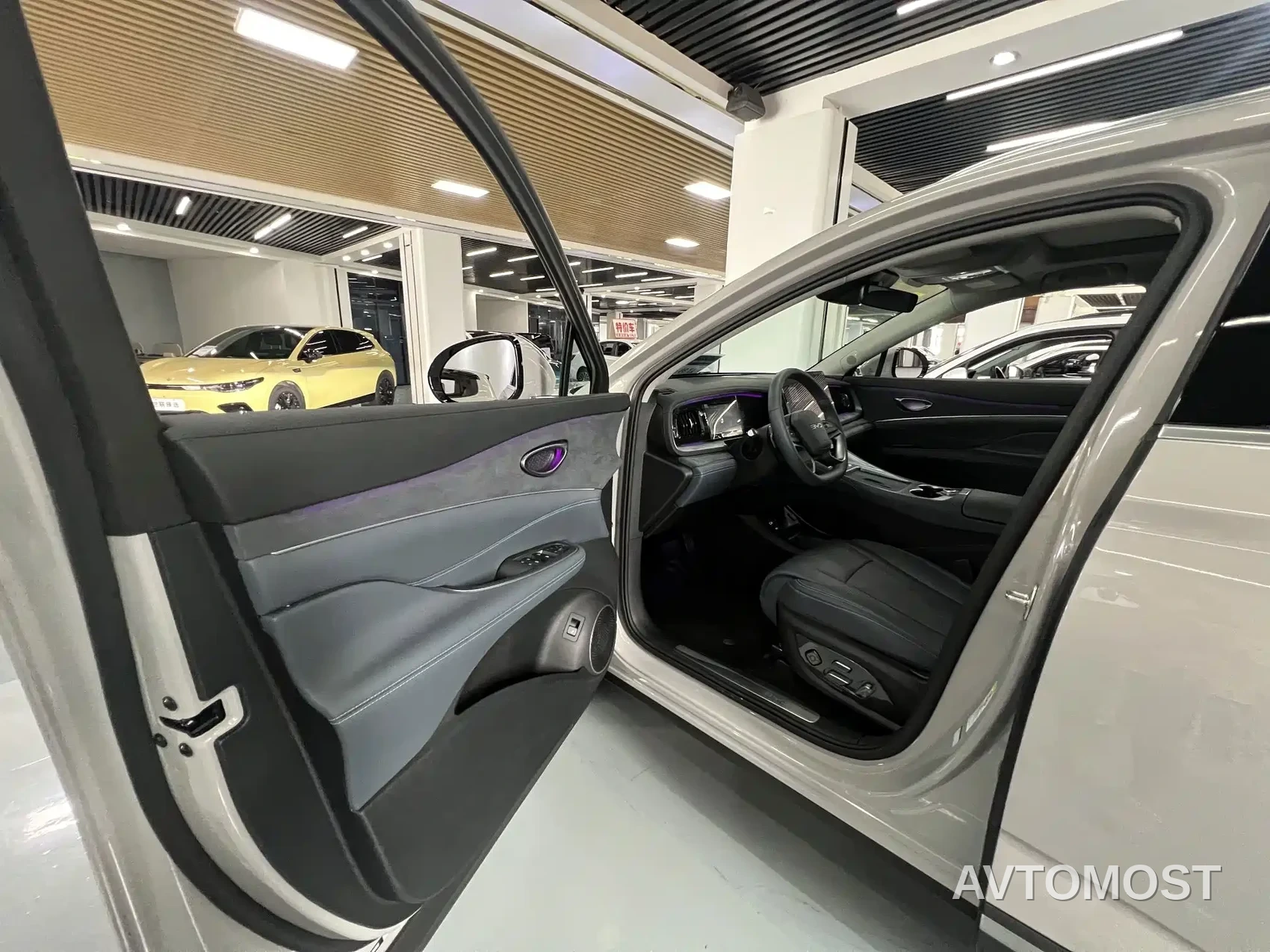 BYD Hai Shi 07 DM-i 2025 150 Pilot+ Edition — фото 10