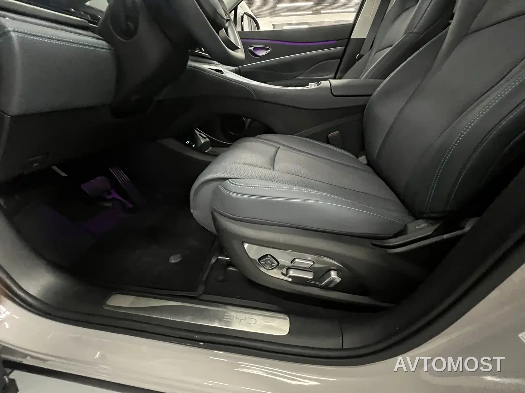 BYD Hai Shi 07 DM-i 2025 150 Pilot+ Edition — фото 16
